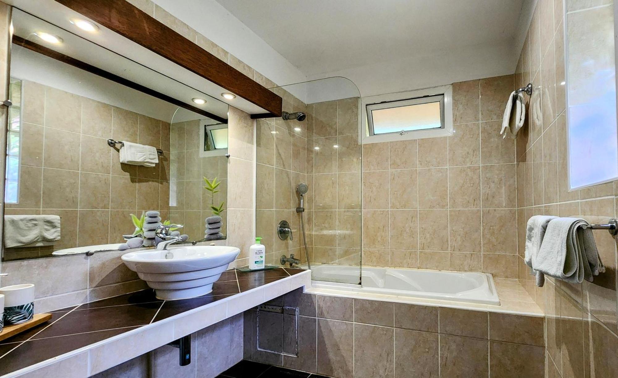 Evasion Bungalow Tropical Spa Sarraméa Kültér fotó